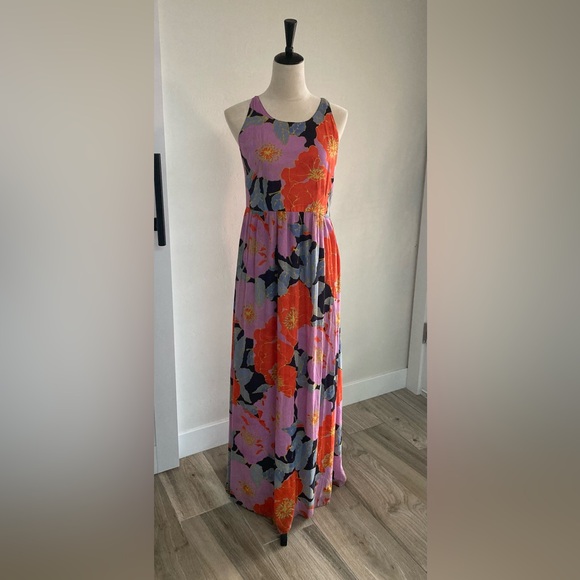 LOFT Dresses & Skirts - LOFT Maxi Dress, Like New, Size 6